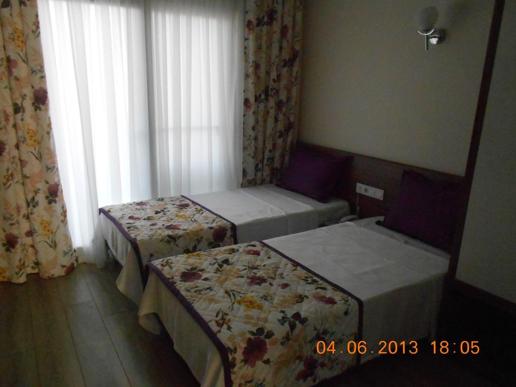 Marina Hotel Tasucu Zimmer foto